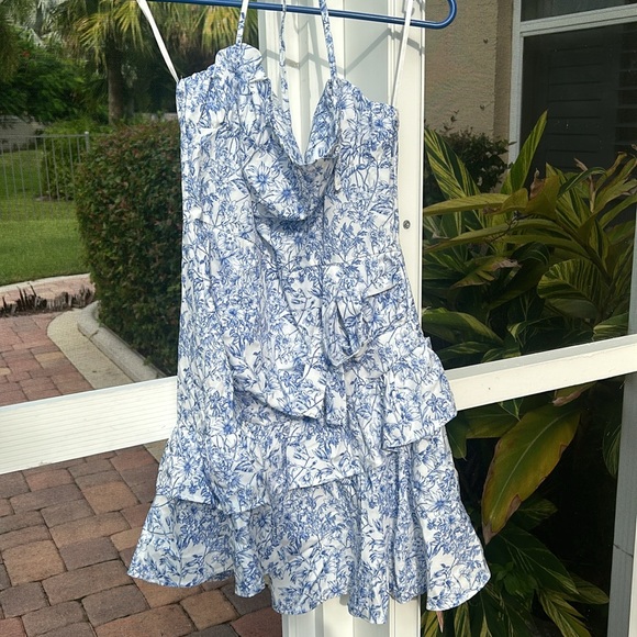 Floral Print Layered Tiered Ruffle Hem Halter Mini Dress Blue White NWT sz M Zip - Picture 14 of 16